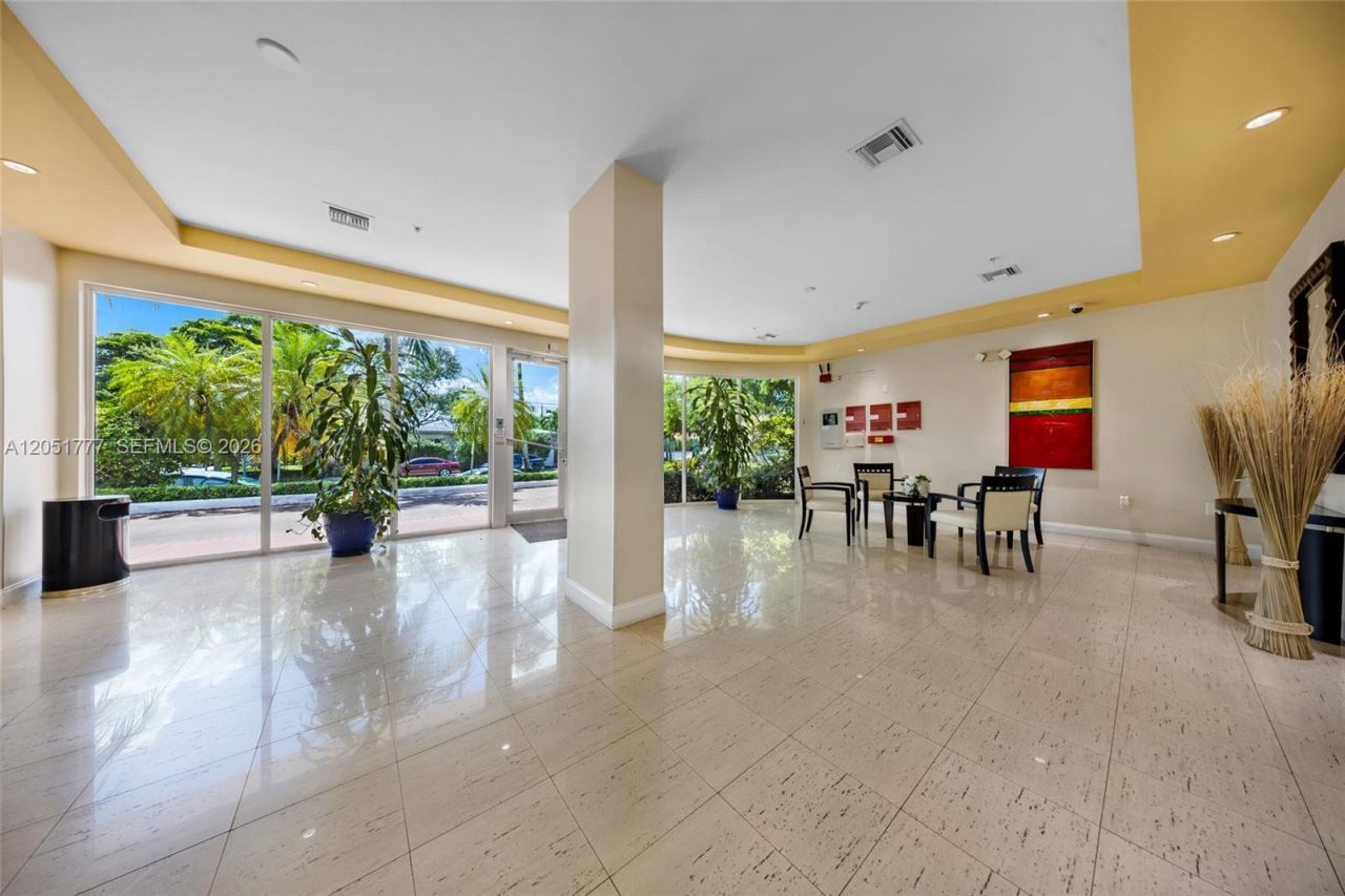 1555 N Treasure Dr , Unit 207, North Bay Village, FL 33141 Photo