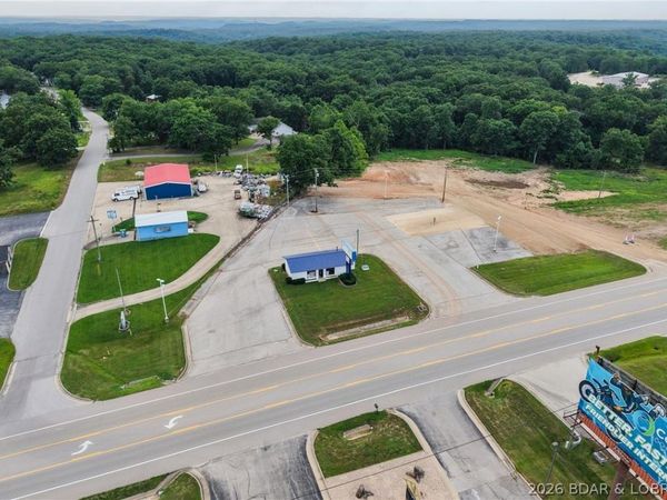 505 N Main Street, Laurie, MO 65037