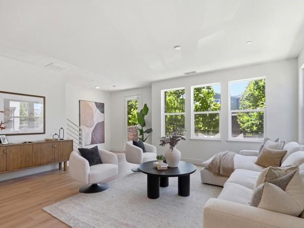 552 Galt Terrace, Unit 4, Sunnyvale, CA 94085