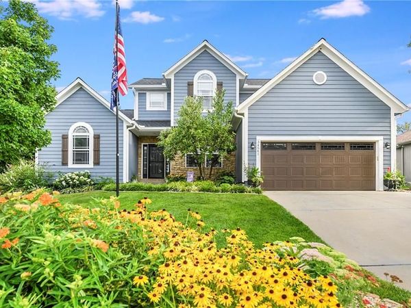 34541 W 83rd Street, De Soto, KS 66018