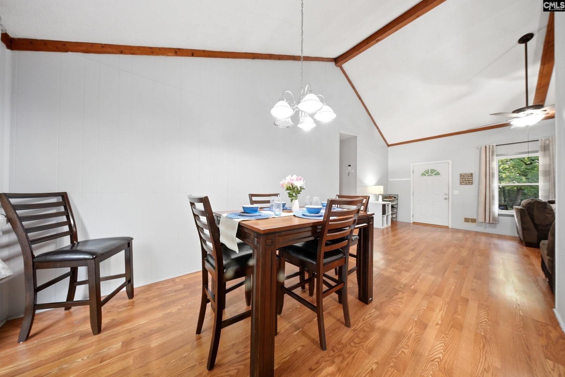 306 Lord Howe Road Photo 11