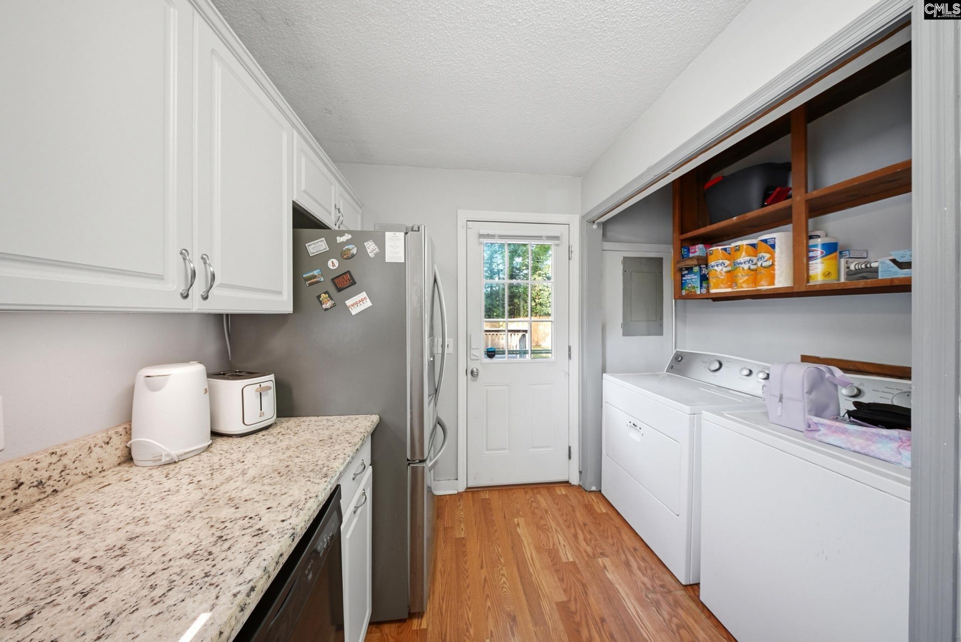 306 Lord Howe Road Photo 16