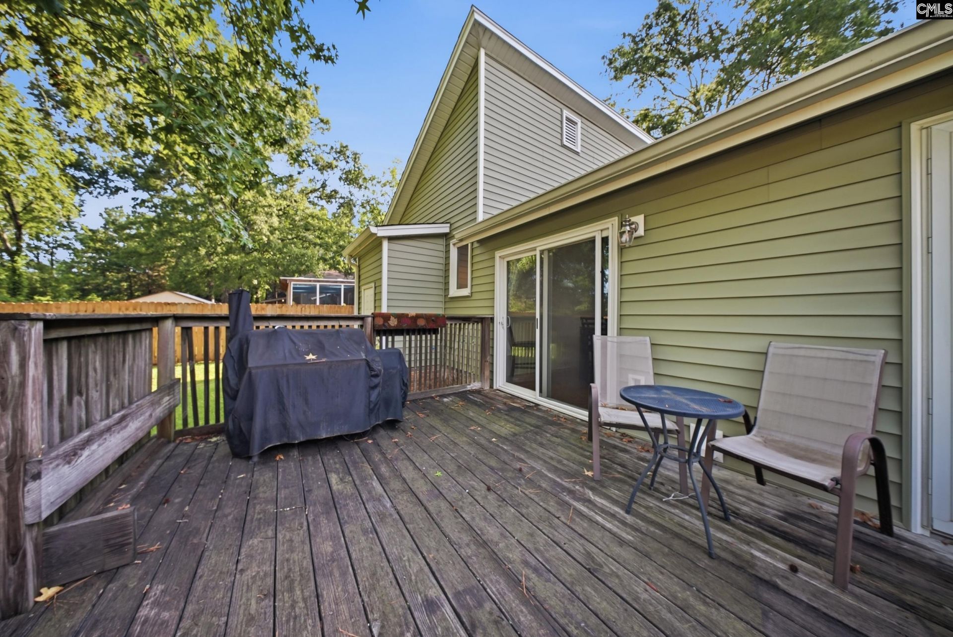 306 Lord Howe Road Photo 29