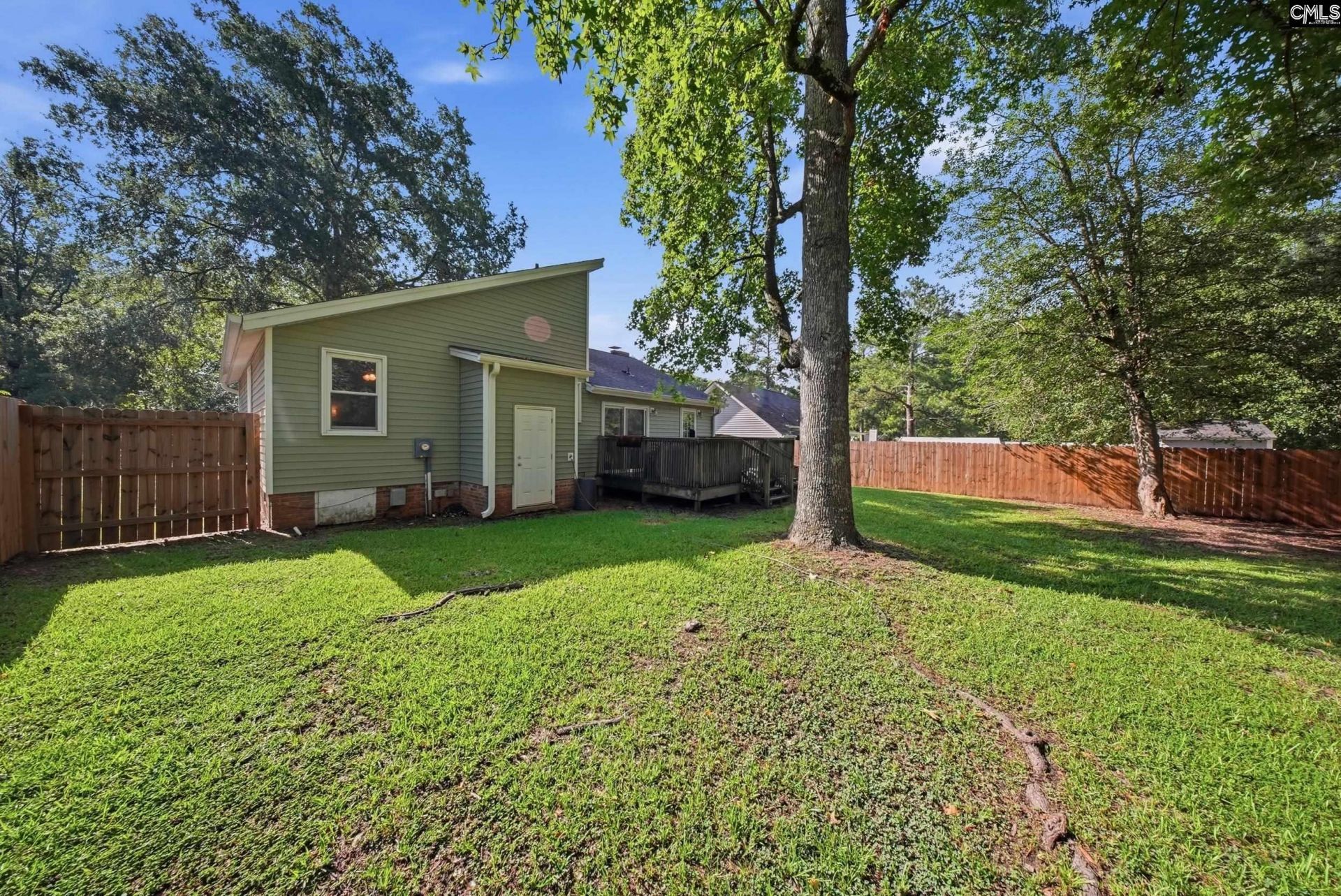 306 Lord Howe Road Photo 33