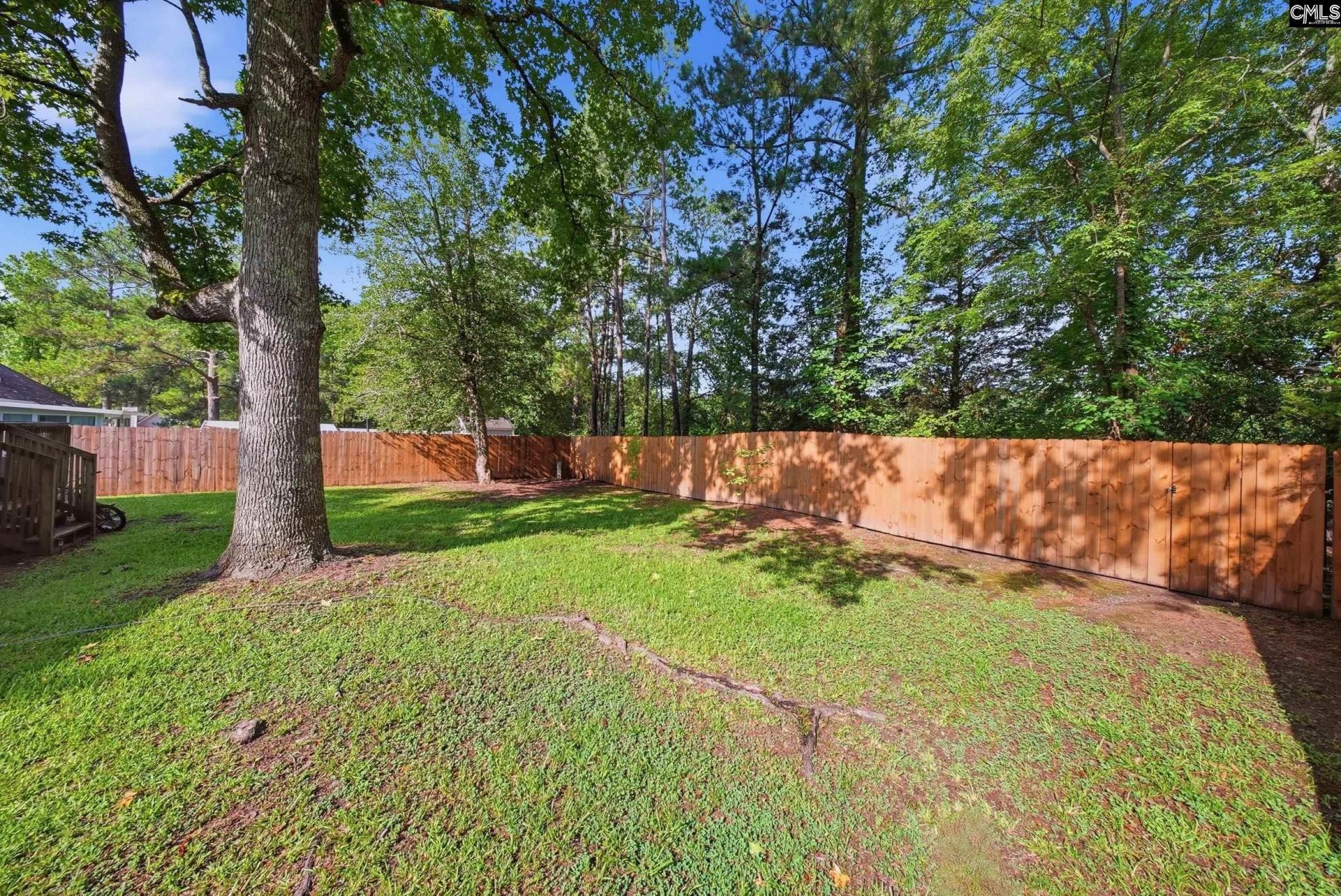 306 Lord Howe Road Photo 34