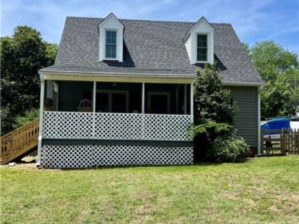 12230 Harrowgate Road , Chesterfield, VA 23831