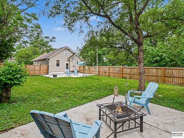 4120 Maple Street, Omaha, NE 68111