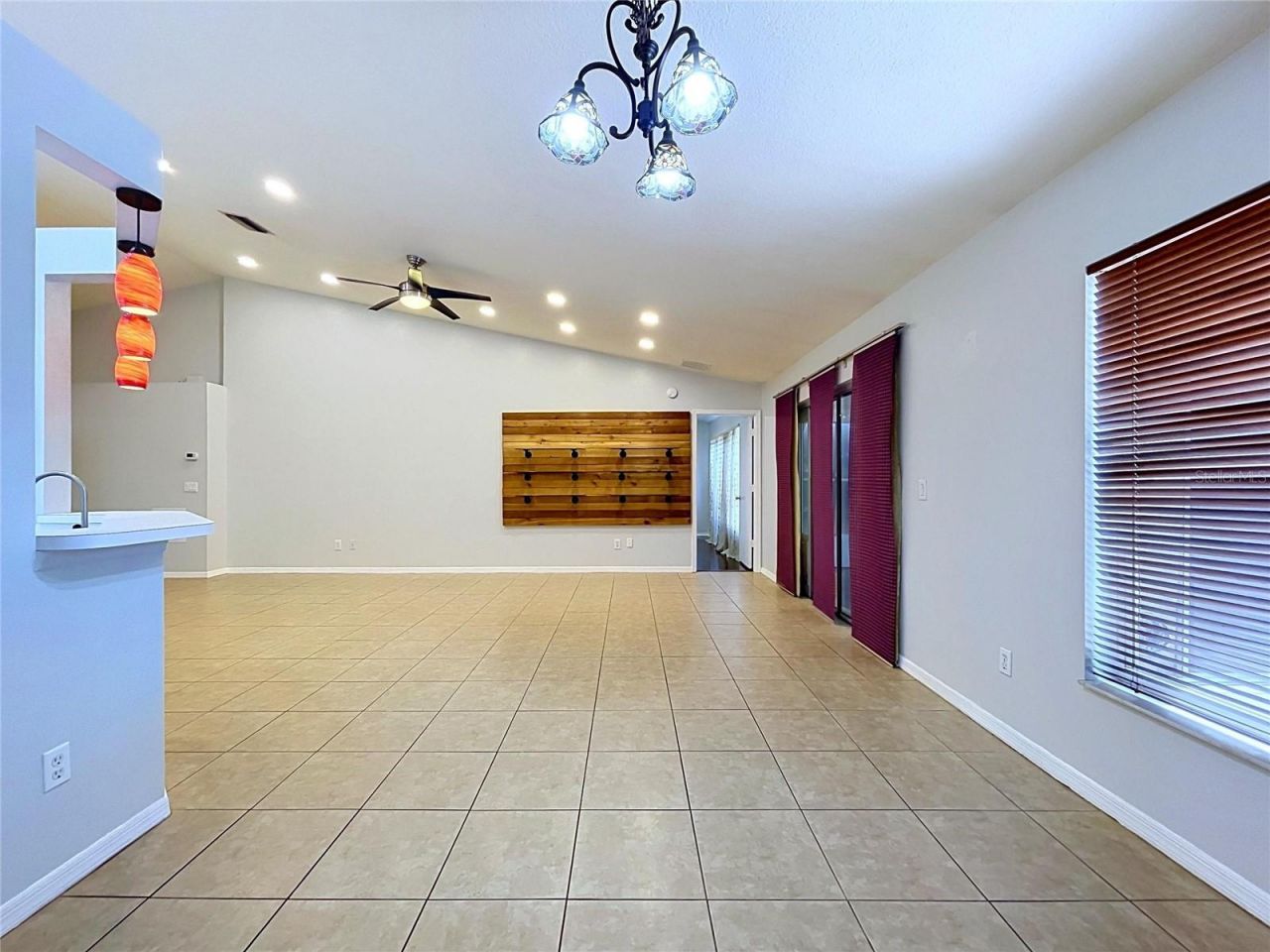 11109 Bramblebrush Street, Tampa, FL 33624 Photo
