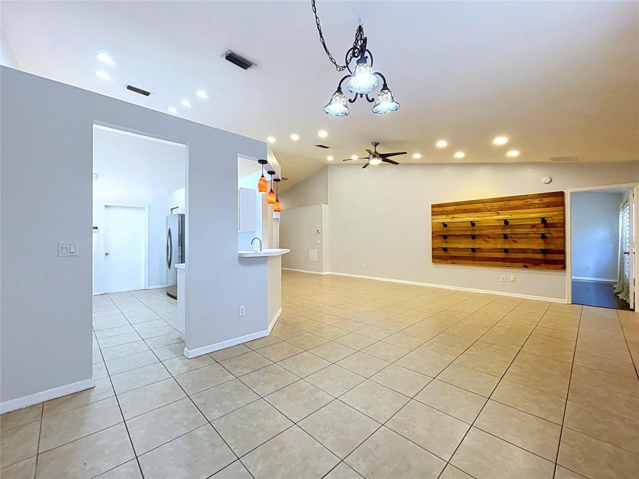 11109 Bramblebrush Street, Tampa, FL 33624 Photo