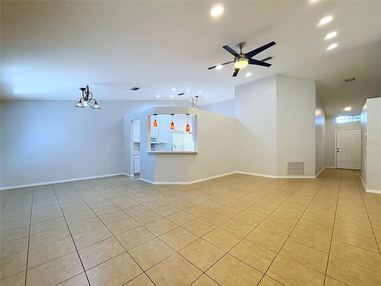 11109 Bramblebrush Street, Tampa, FL 33624 Photo