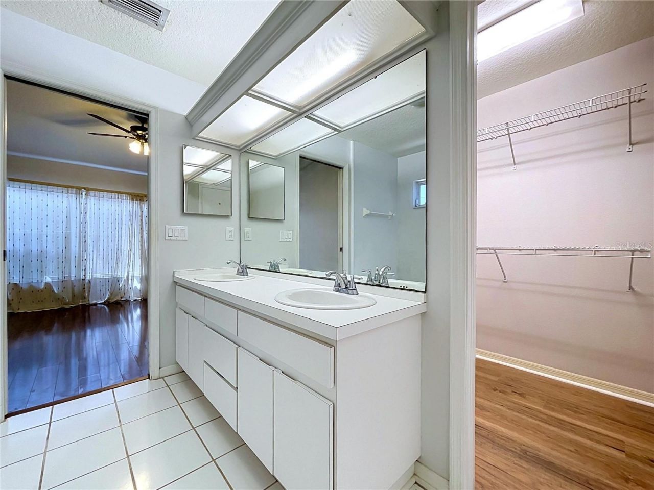 11109 Bramblebrush Street, Tampa, FL 33624 Photo