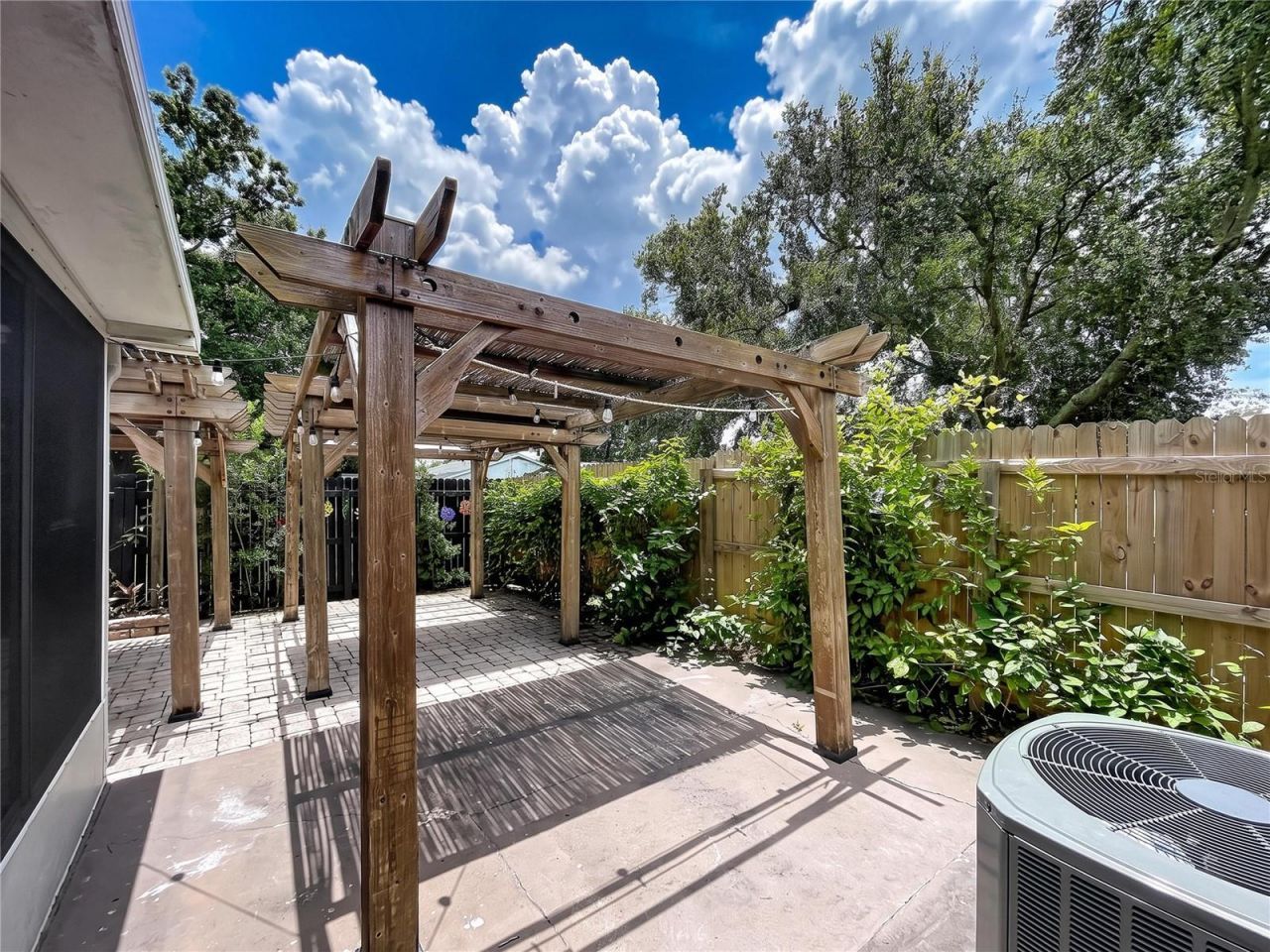11109 Bramblebrush Street, Tampa, FL 33624 Photo