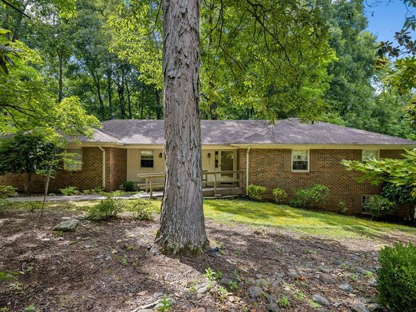 3631 Woodcrest Circle NW, Cleveland, TN 37312