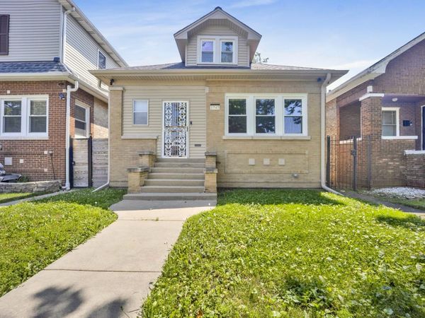 1743 N Moody Avenue , Chicago, IL 60639