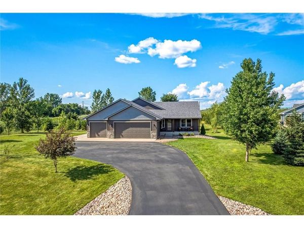 520 Olivia Court, Hudson, WI 54016