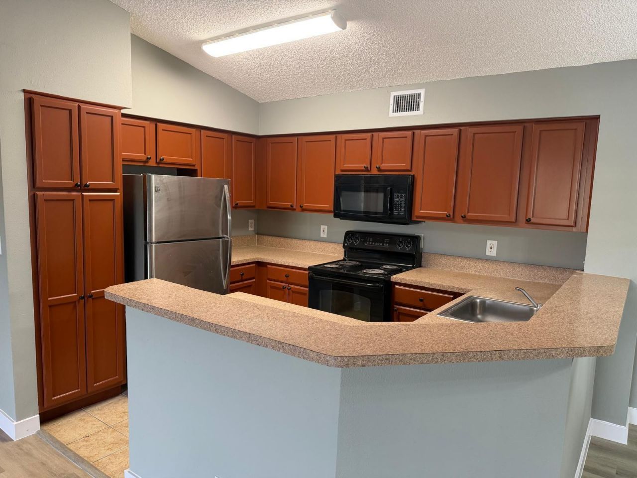 7670 Westwood Drive, Unit 715, Tamarac, FL 33321 Photo