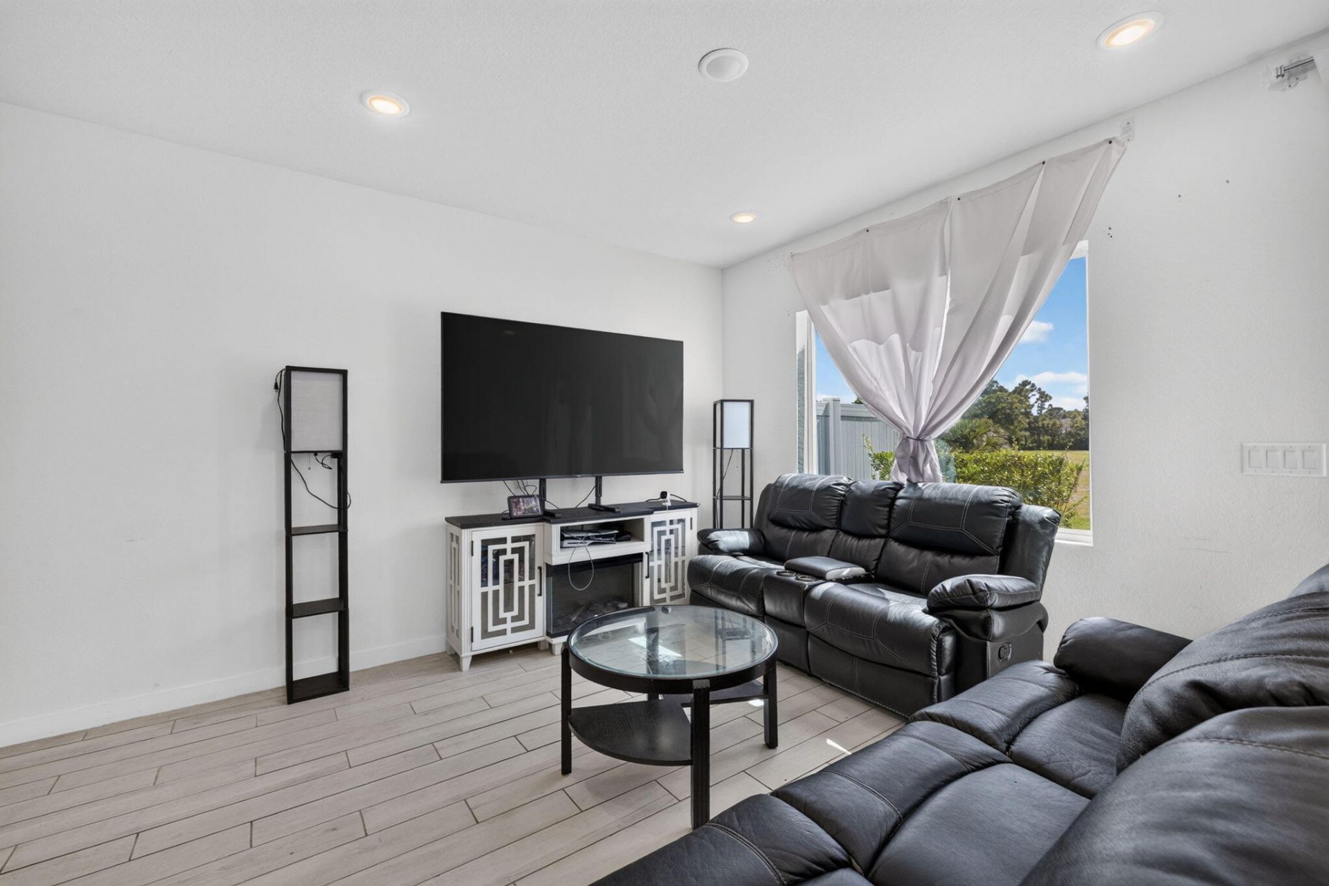608 NE Waters Edge Lane, Port Saint Lucie, FL 34983 Photo
