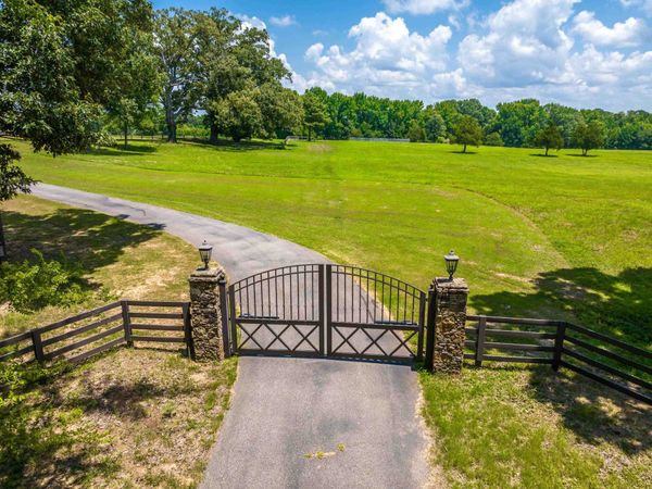430 TANASI DR, Unincorporated, TN 38066