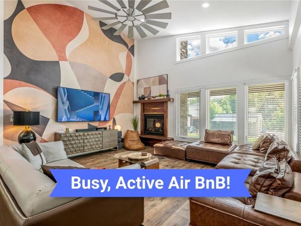 517 Hook Street , Bentonville, AR 72712