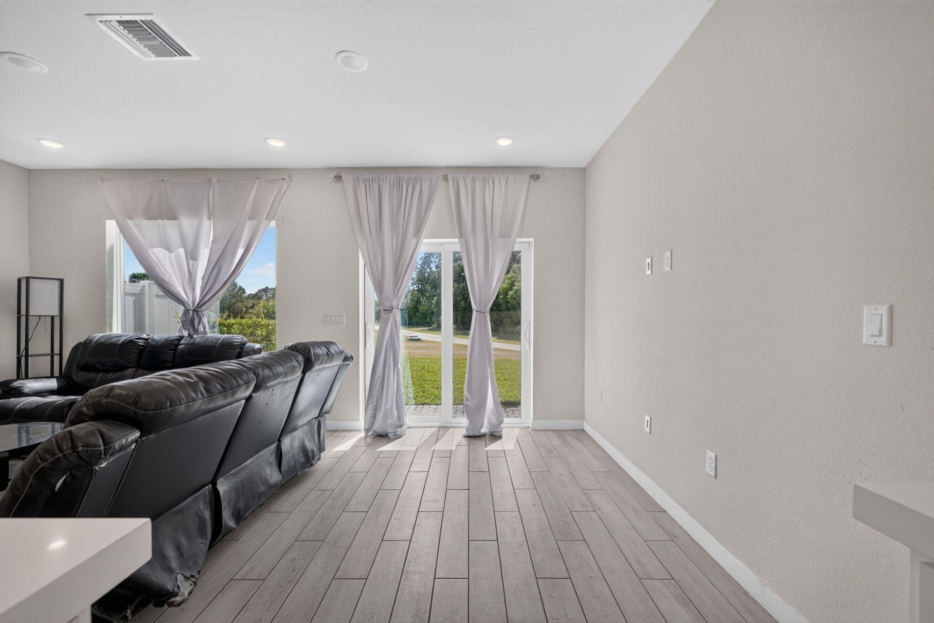 608 NE Waters Edge Lane, Port Saint Lucie, FL 34983 Photo