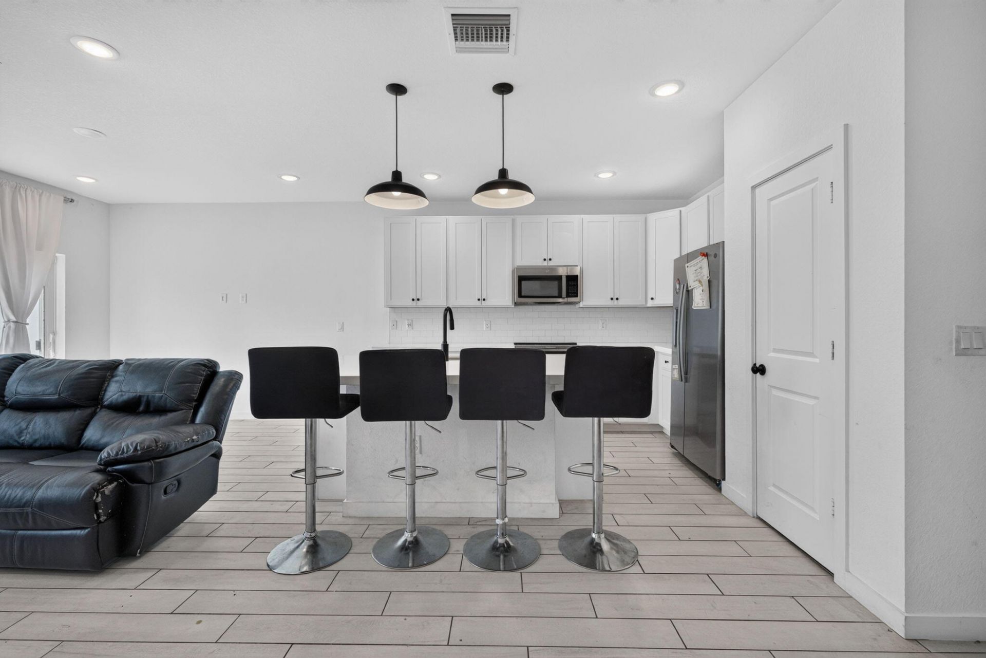 608 NE Waters Edge Lane, Port Saint Lucie, FL 34983 Photo