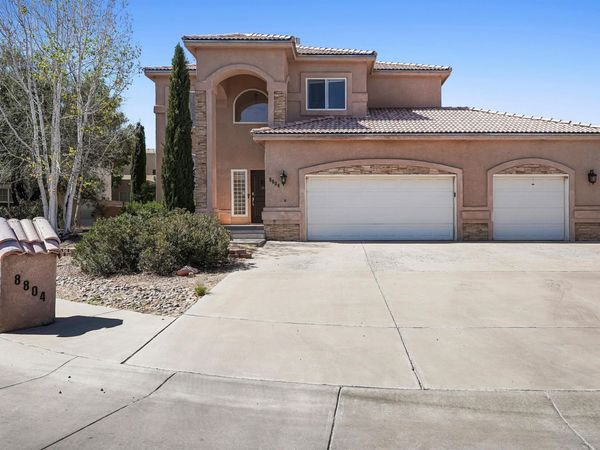 8804 Vallejo Place NE, Albuquerque, NM 87122