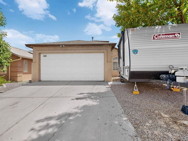 10012 Rawhide Avenue SW, Albuquerque, NM 87121
