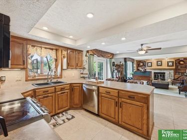 4314 Amos Gates Drive, Bellevue, NE 68123