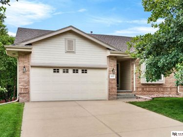 6608 S 165 th Avenue, Omaha, NE 68135