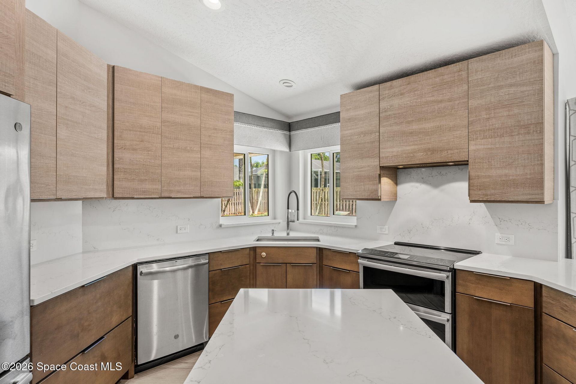 5775 Sheffield Place , Melbourne, FL 32940 Photo