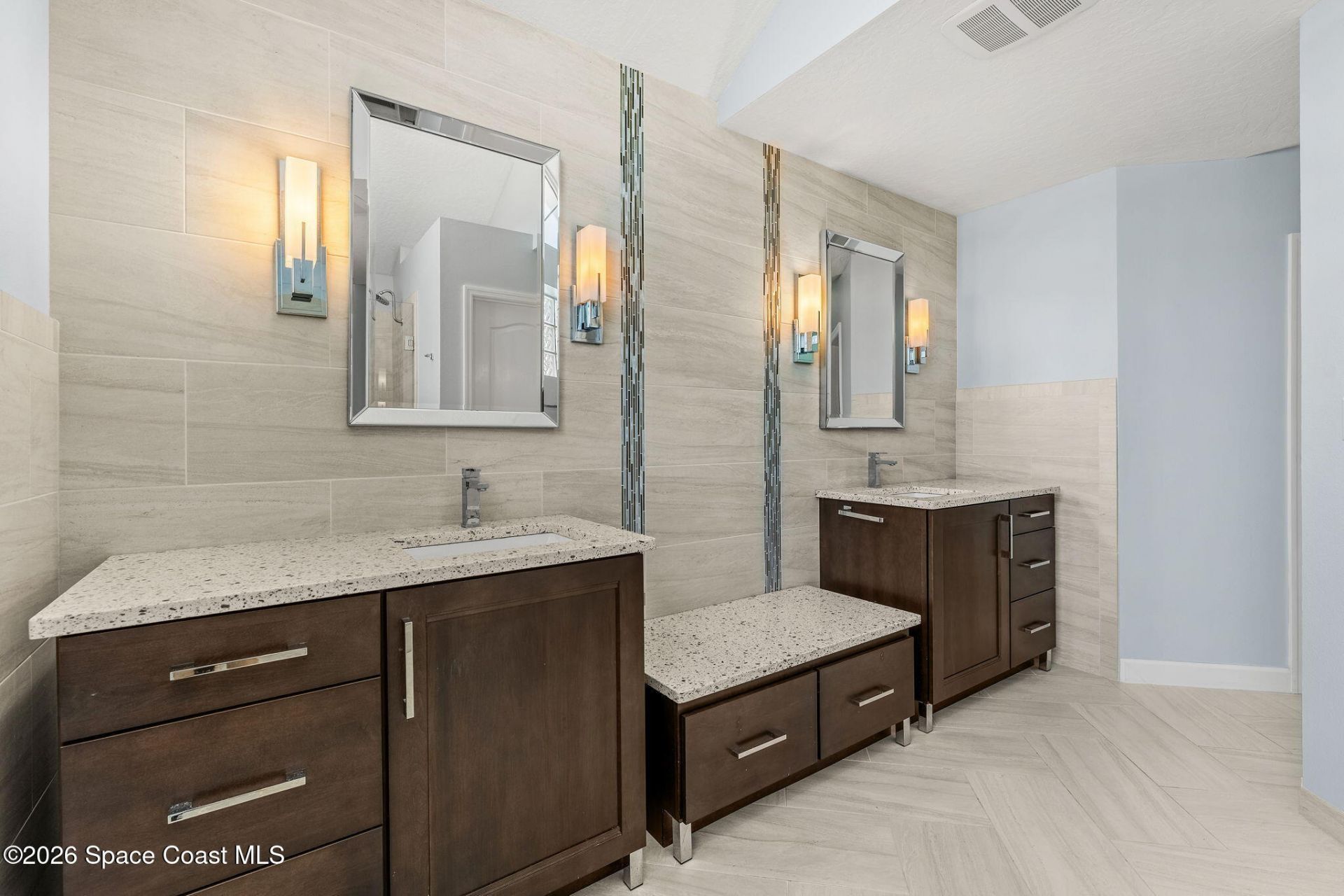 5775 Sheffield Place , Melbourne, FL 32940 Photo