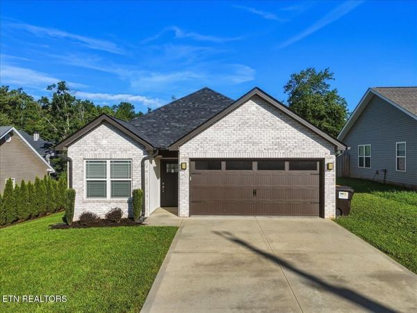 7727 Bell Stanley Rd , Powell, TN 37849