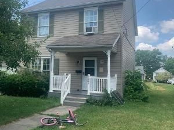 3223 Glenwood Avenue, Toledo, OH 43610