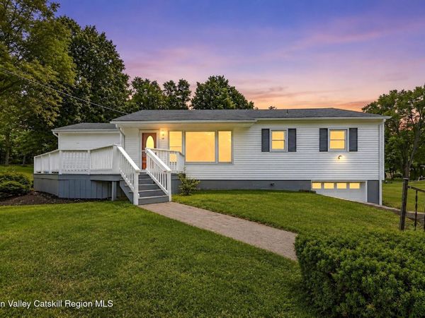 593 Creekside Road, Hurley, NY 12443
