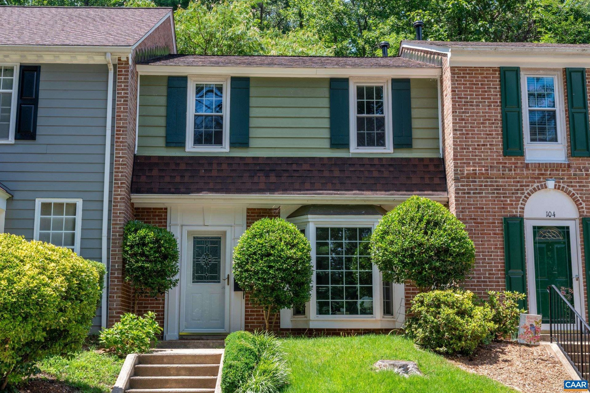 102 Mansfield Ct , Charlottesville, VA 22903 Main Photo