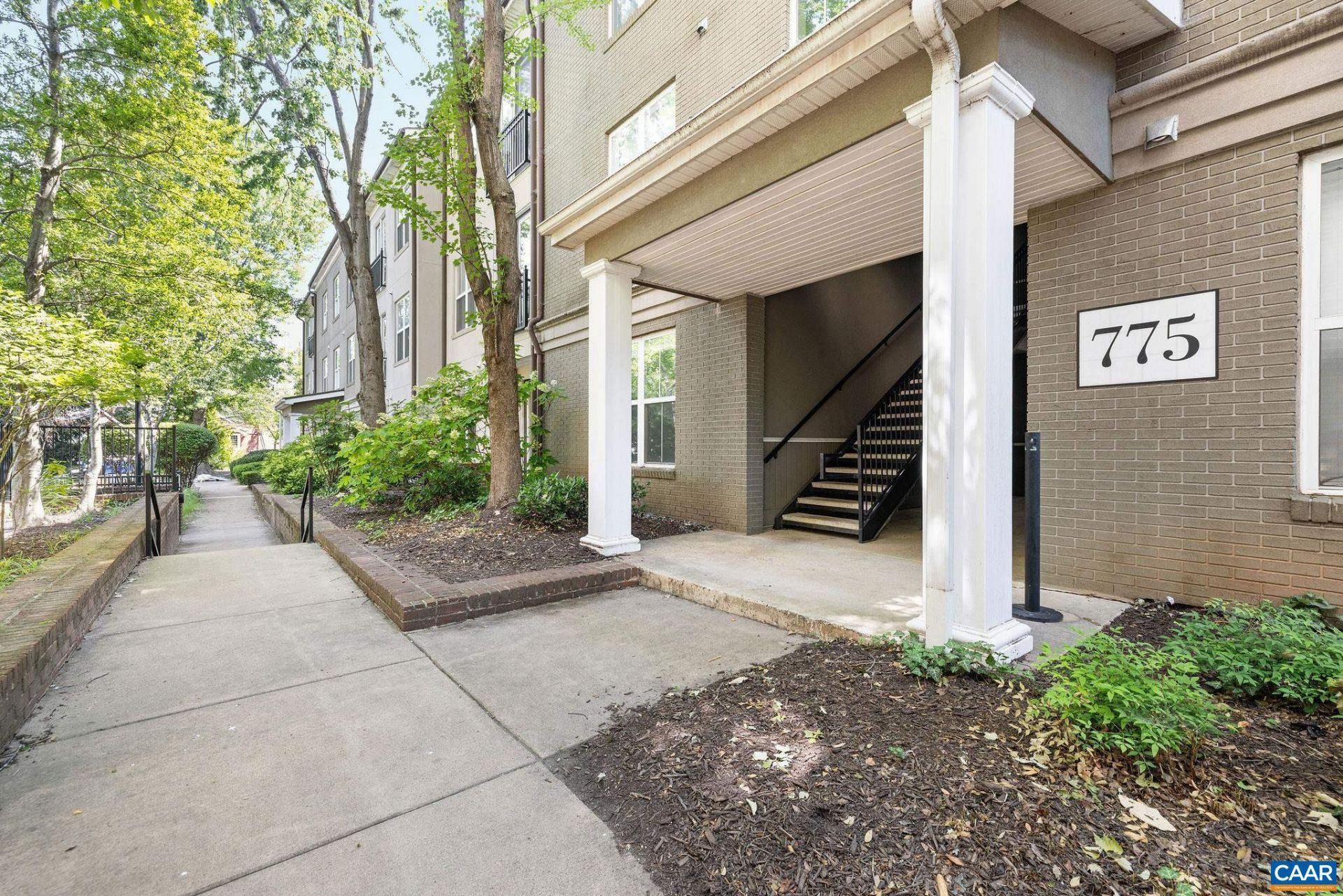 775 Walker Sq , Unit 2D, Charlottesville, VA 22904 Main Photo