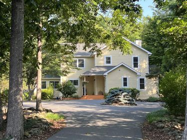 1279 STONEY CREEK WEST , Nellysford, VA 22958