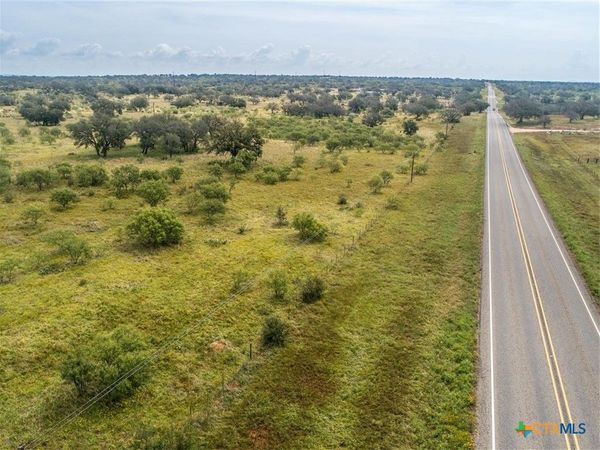 15811 W State Highway 29 , Llano, TX 78643