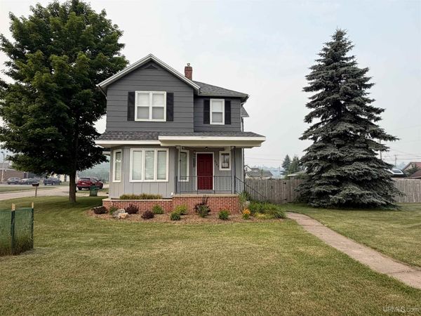 3780 Wells Street, Breitung Twp, MI 49876