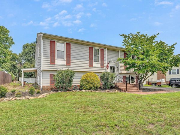 508 Santee RD , Roanoke, VA 24019