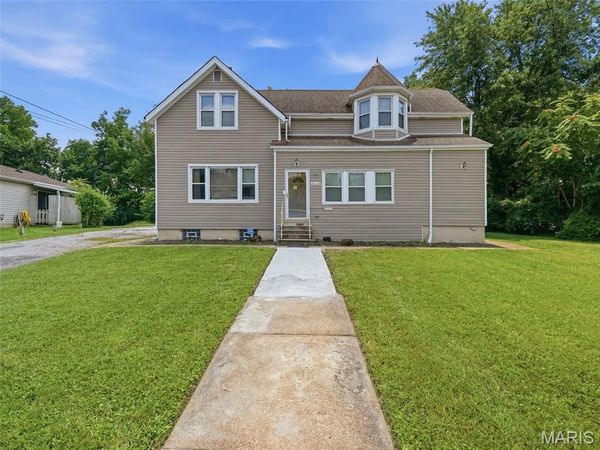 2626 Hord Avenue , Jennings, MO 63136