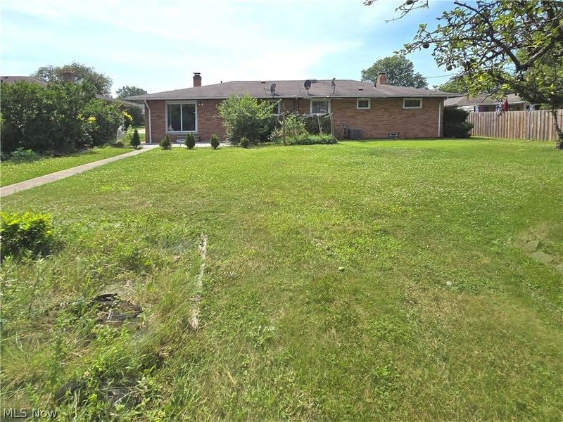 5659 Pinnacle Park Drive, Seven Hills, OH 44131 Photo 14