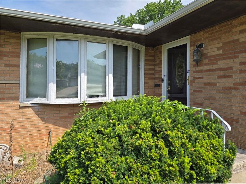 5659 Pinnacle Park Drive, Seven Hills, OH 44131 Photo 2