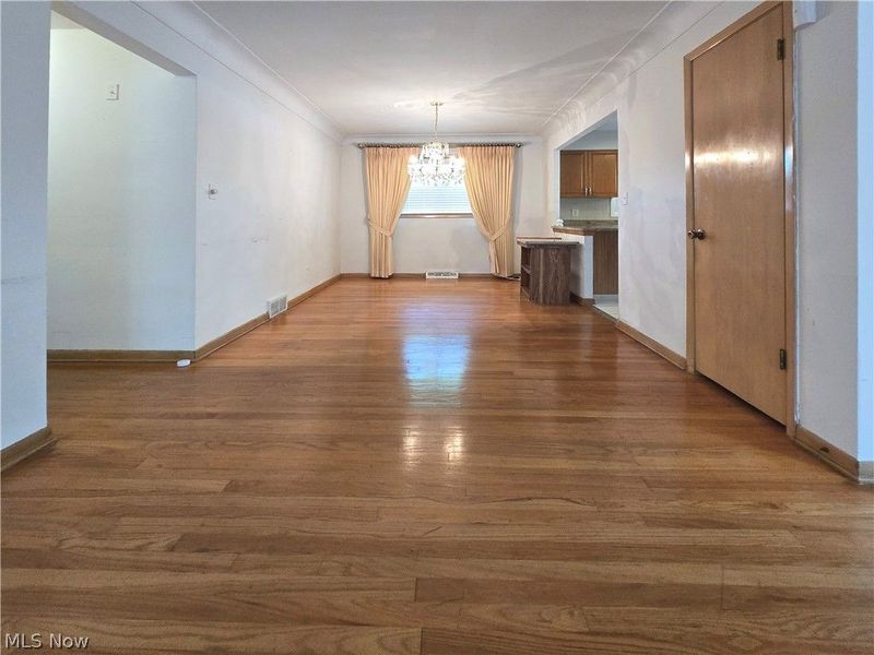 5659 Pinnacle Park Drive, Seven Hills, OH 44131 Photo 5