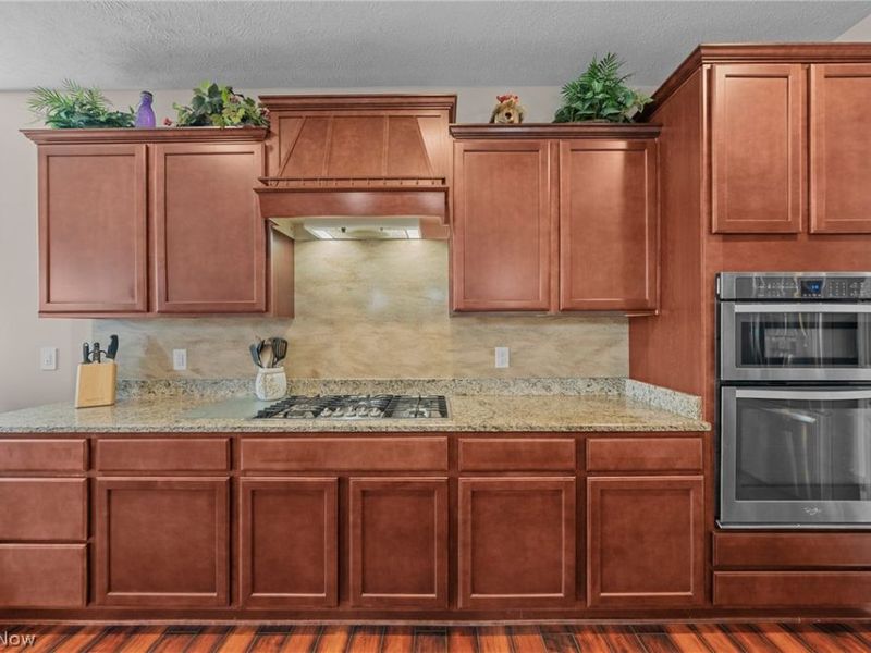 9289 Unionville Drive, North Ridgeville, OH 44039 Photo 12