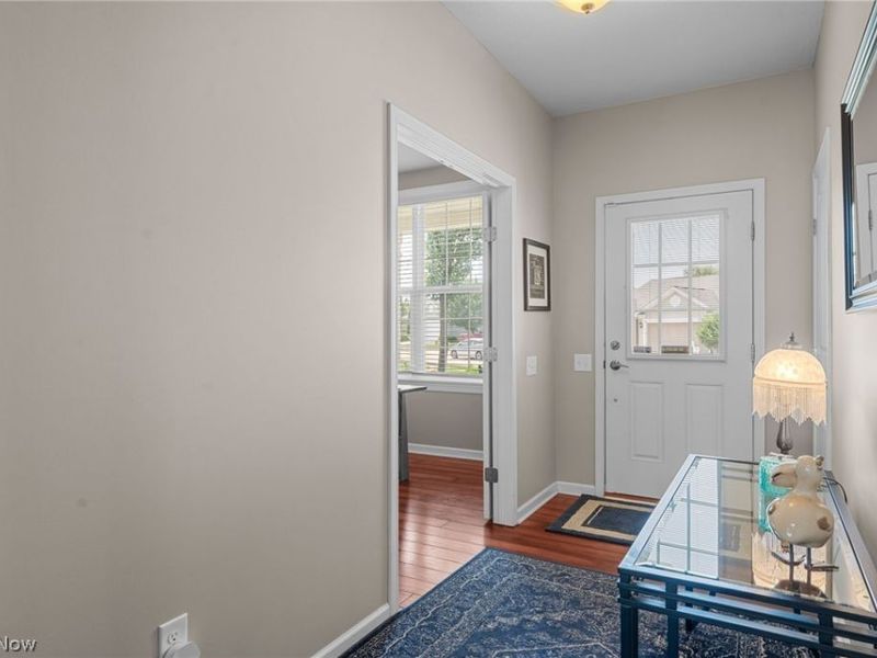 9289 Unionville Drive, North Ridgeville, OH 44039 Photo 3