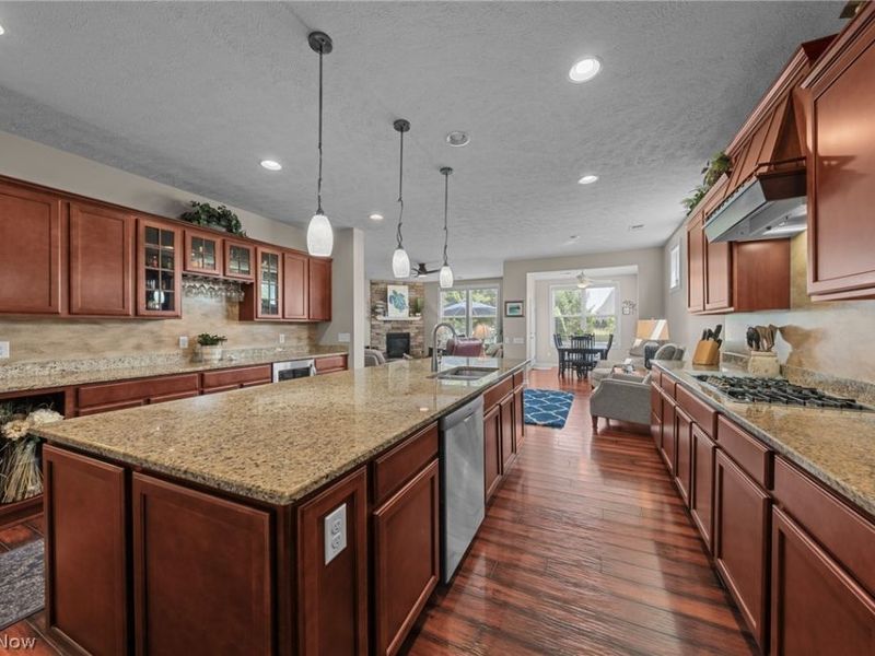 9289 Unionville Drive, North Ridgeville, OH 44039 Photo 8