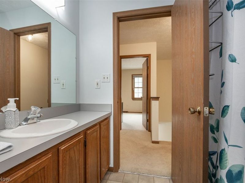 9204 Pleasant Lake Boulevard, Parma, OH 44130 Photo 20