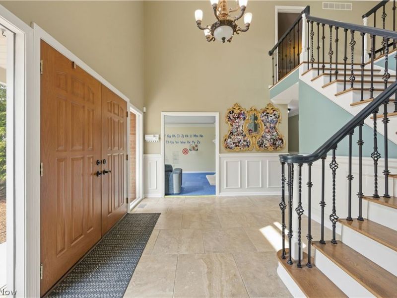 2537 Fox Circle, Stow, OH 44224 Photo 5