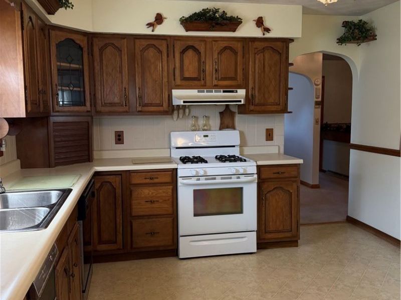 211 Green Street, Woodsfield, OH 43793 Photo 15